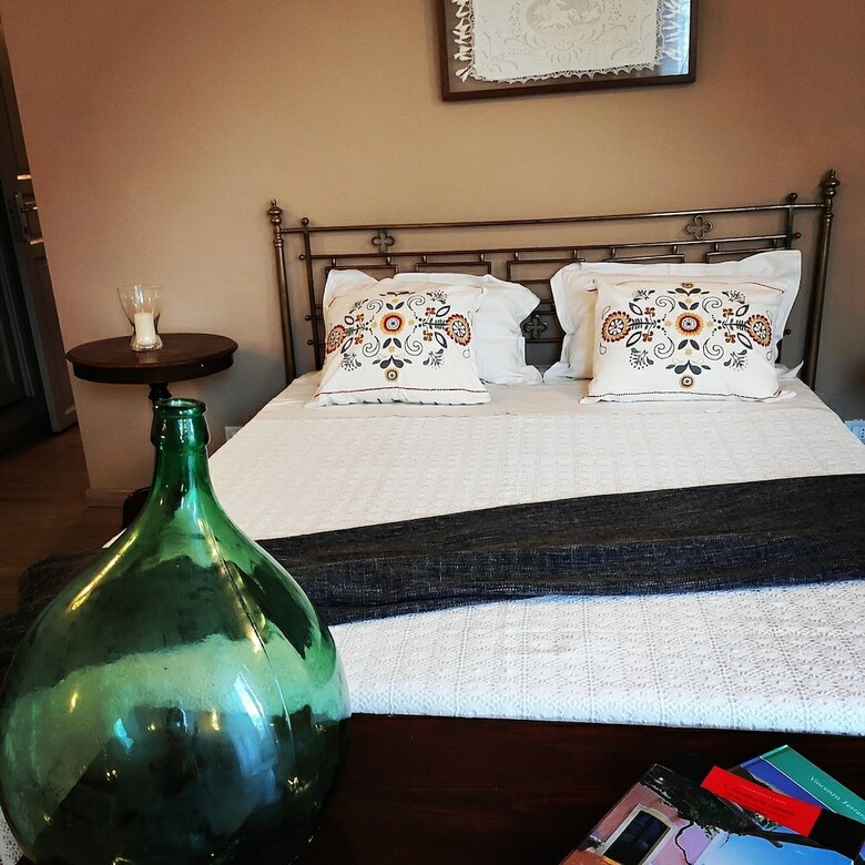 B&B Acanthus