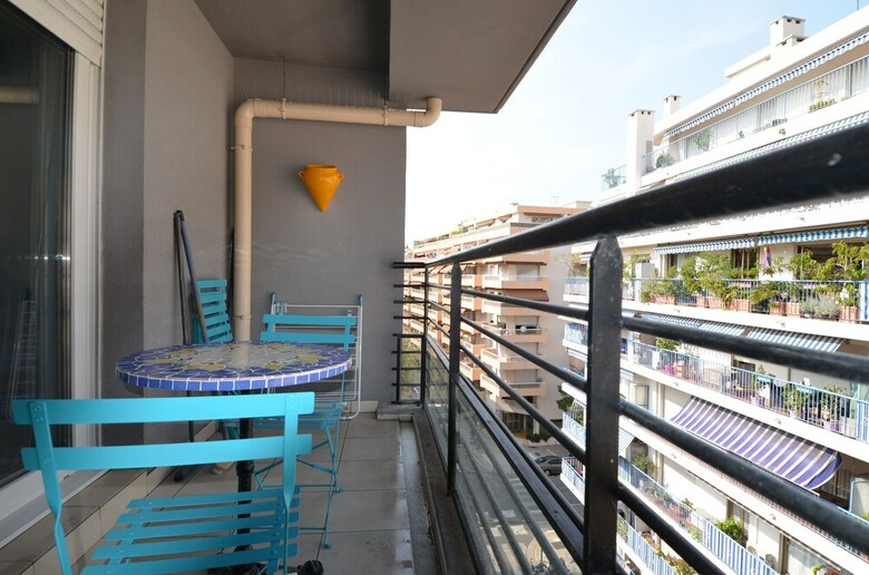 Modern Duplex Apartment 4 Persons Near Train Station Acropolis In Nice