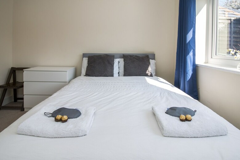 Hotel Elegant Rooms In A Quiet Location