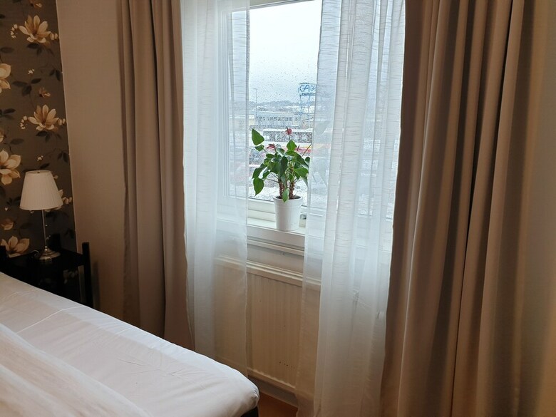 Sm�landsstenar Hotell