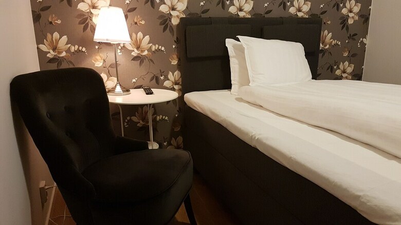 Sm�landsstenar Hotell