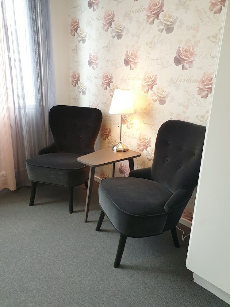 Sm�landsstenar Hotell