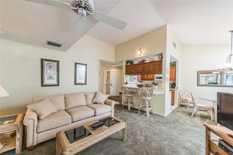 Barrington Park 706 - Two Bedroom Condo