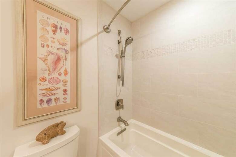 Barrington Park 706 - Two Bedroom Condo