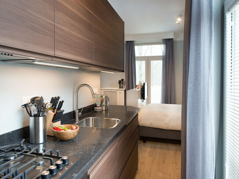 Bizstay Park Central Apartments