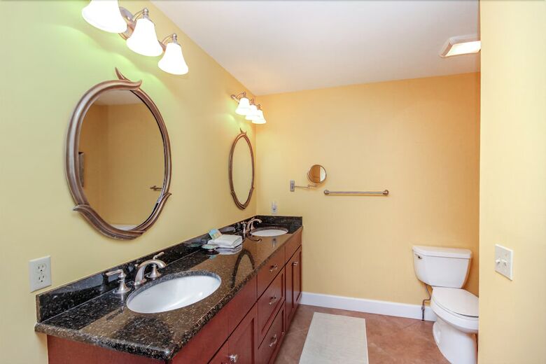 Inland Harbour 2429 - Two Bedroom Condo