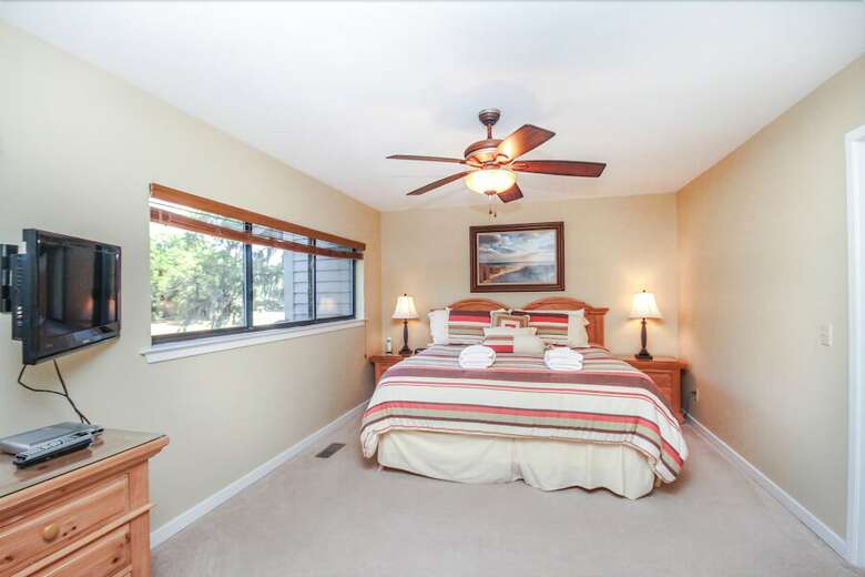 Inland Harbour 2429 - Two Bedroom Condo