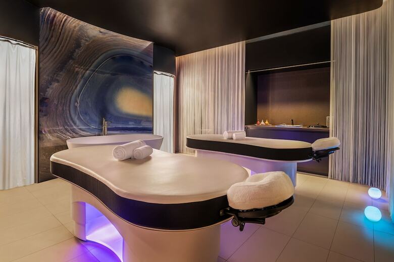 Hotel W Dubai - The Palm