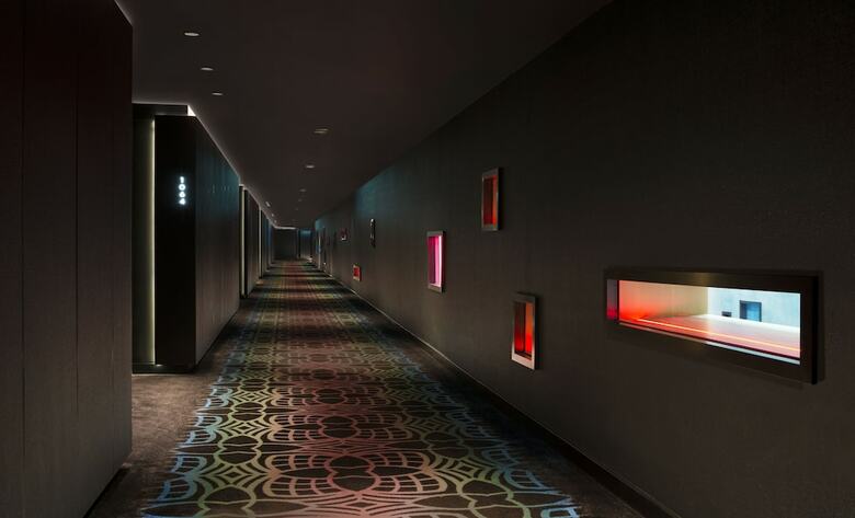 Hotel W Dubai - The Palm