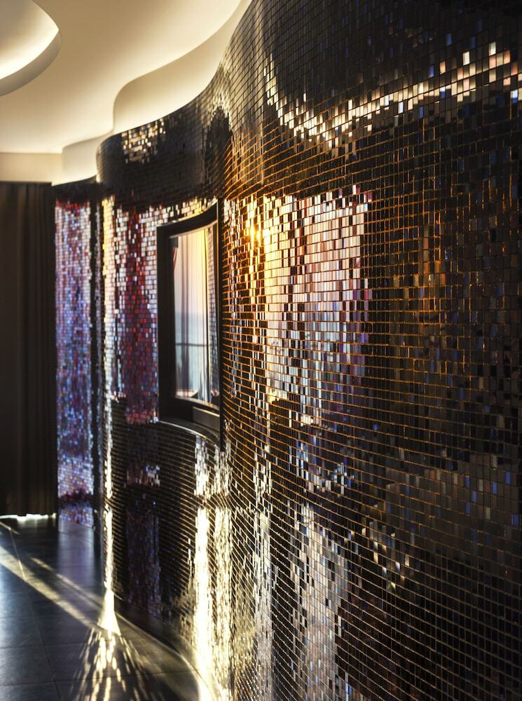Hotel W Dubai - The Palm