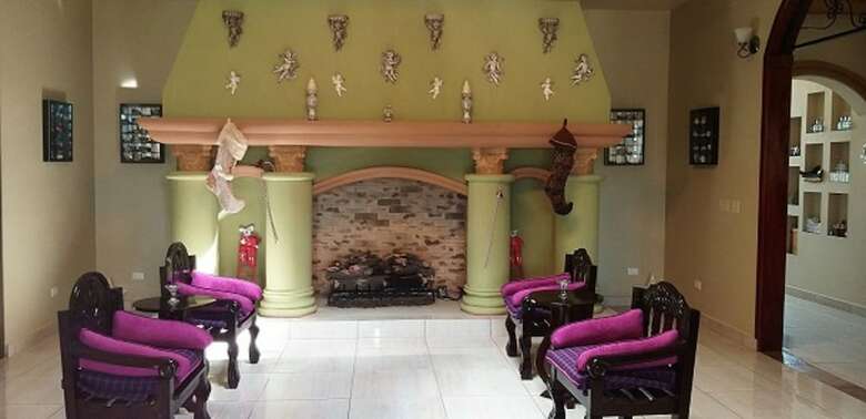 Restaurante, Cigar Bar, Whisky Lounge, Hostal Suite Dos Visiones