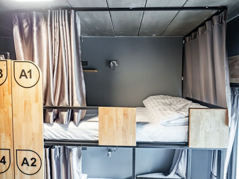 Hostal Ray Coffee Bar & Hostel - Adults Only