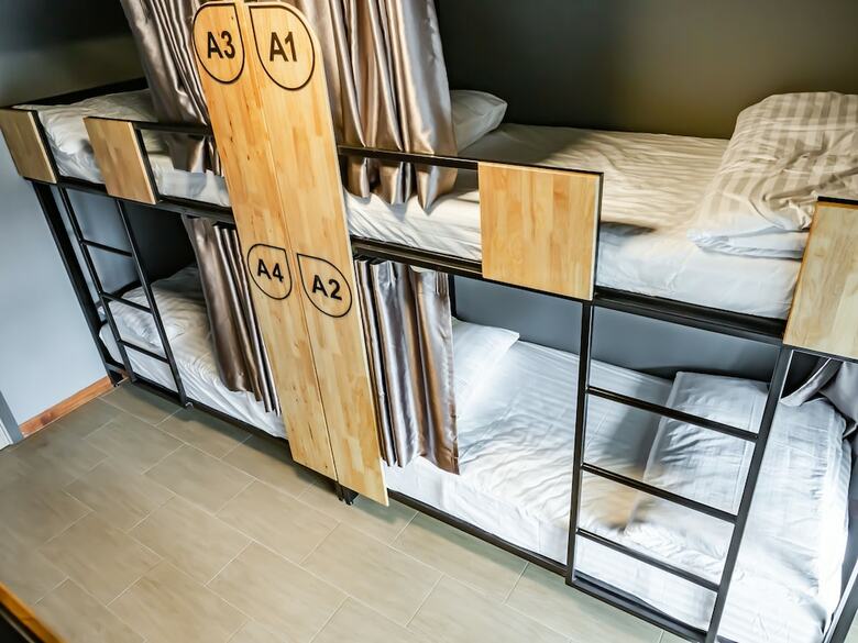 Hostal Ray Coffee Bar & Hostel - Adults Only