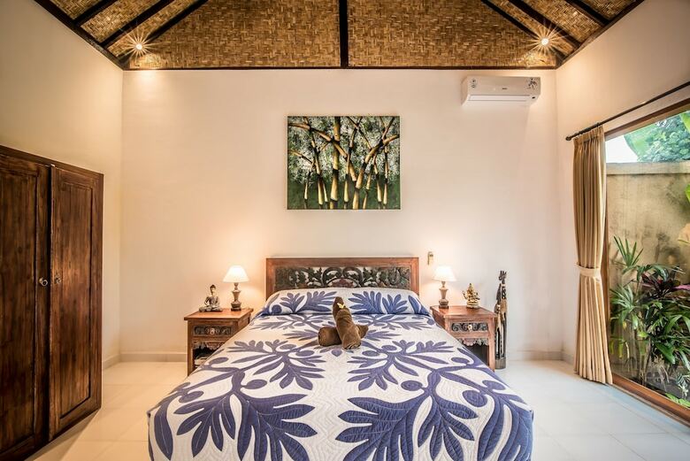 Sujaya Villas