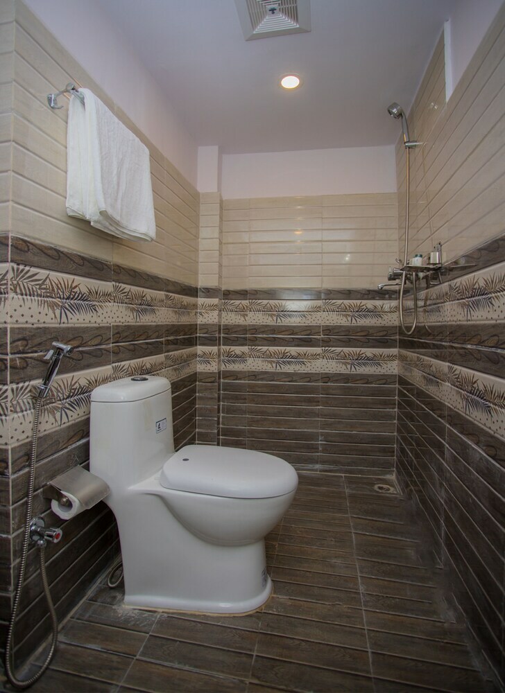 Oyo 264 Hotel Antique Kutty