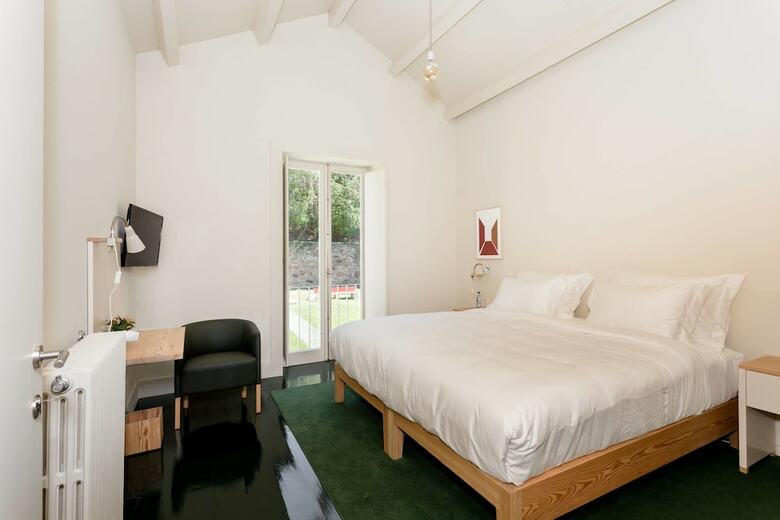Bed & Breakfast Duas Portas Townhouse
