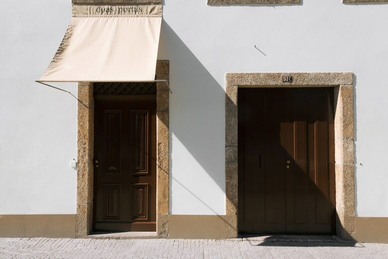 Bed & Breakfast Duas Portas Townhouse