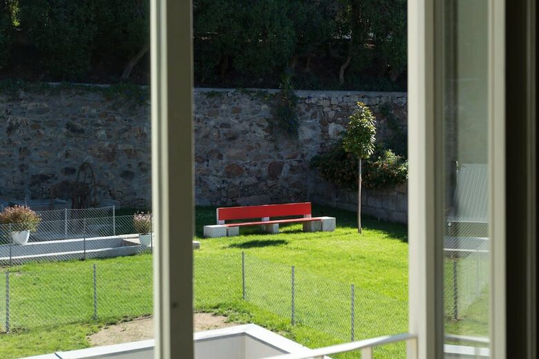 Bed & Breakfast Duas Portas Townhouse