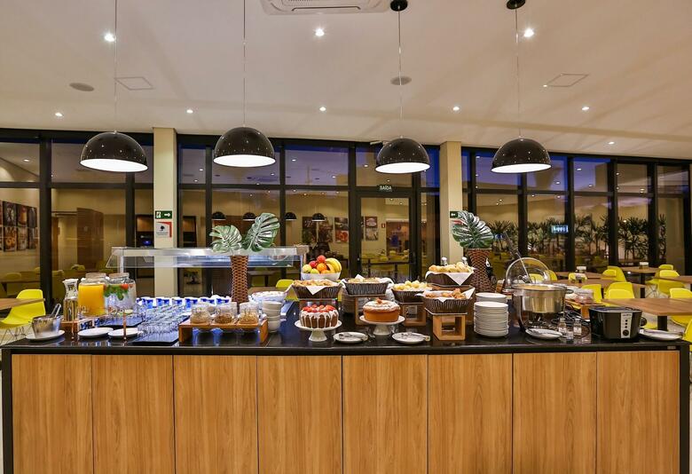 Hotel Fit Transamerica Jaguari�na