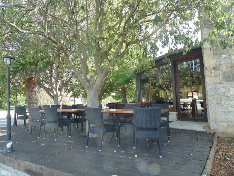 Fortuna Hotel & Restaurant