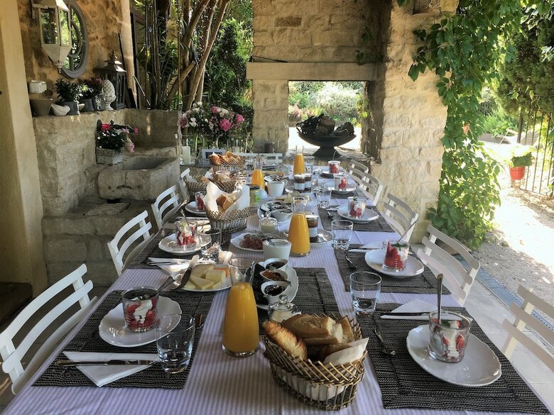 Bed & Breakfast Le Mas Au Portail Bleu