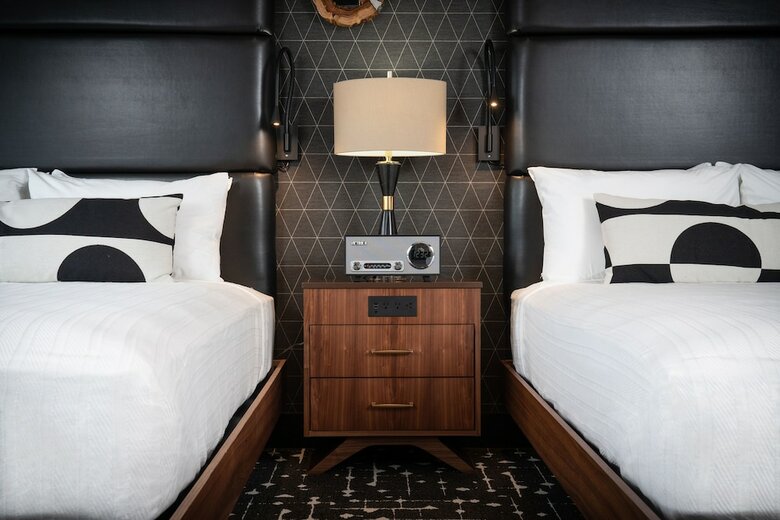 Hotel Earl Of Charlevoix