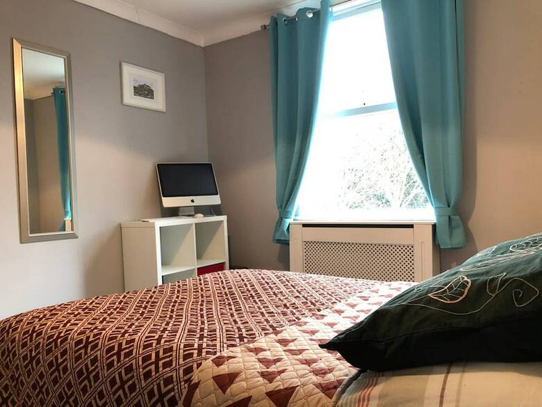 Hotel Double Bedroom Near Heathrow
