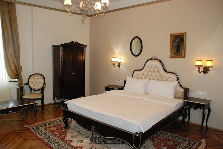 Hotel Casa Gotica Residence