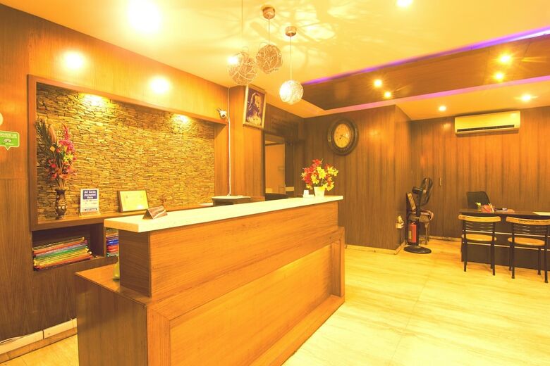 Hotel Jjs Park Inn