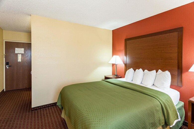 Motel Quality Inn & Suites