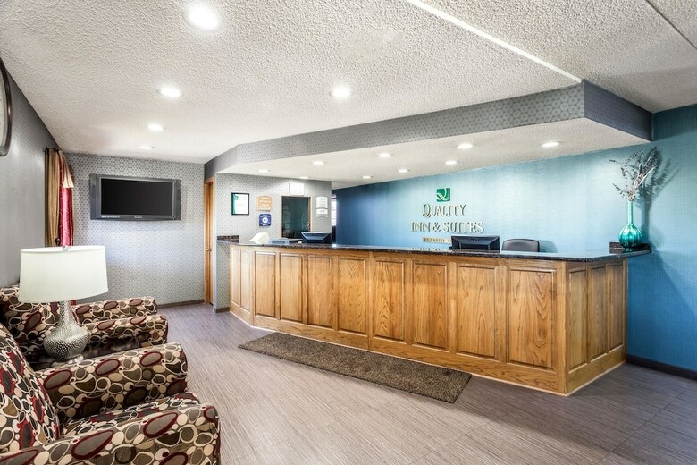 Motel Quality Inn & Suites