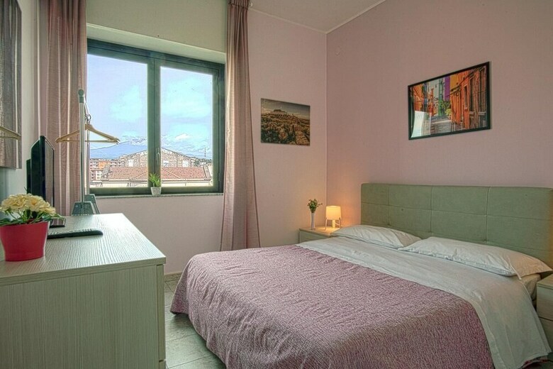Hotel Ofelia House&rooms