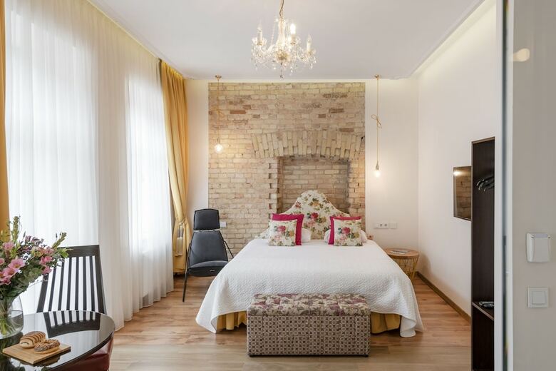 Hotel Cinko