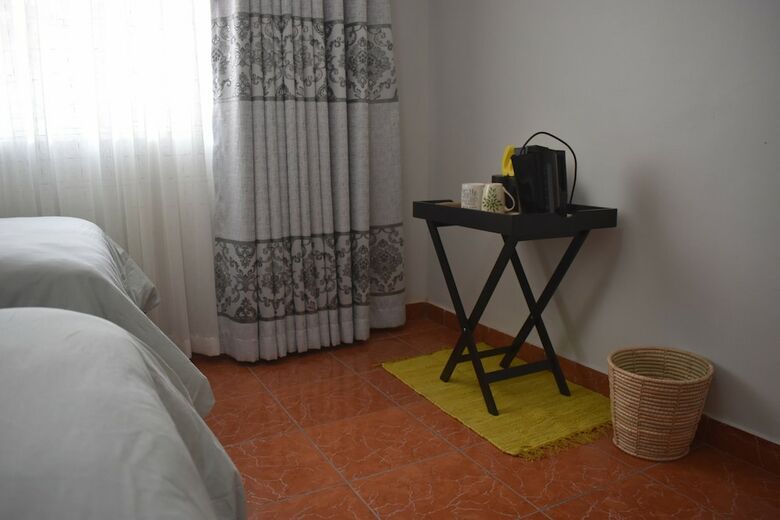 Hotel Monavale Hills Getaway