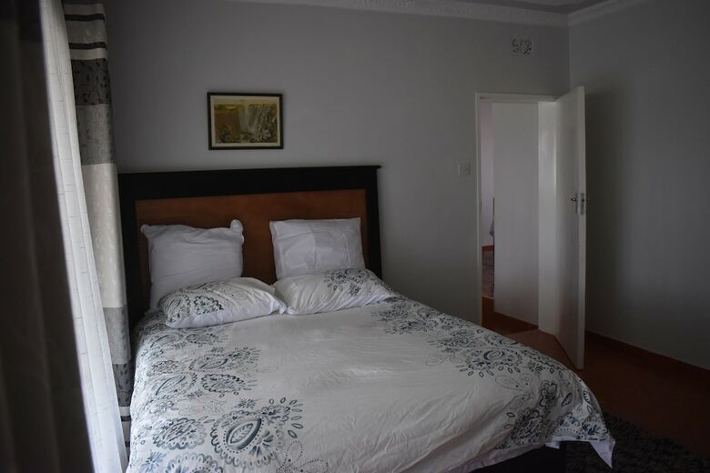 Hotel Monavale Hills Getaway