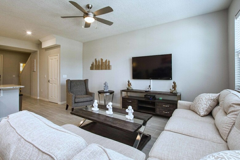 Compass Bay- 4 Bedroom Townhome- 1960cy