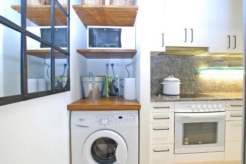 Blue Fridge Apartment