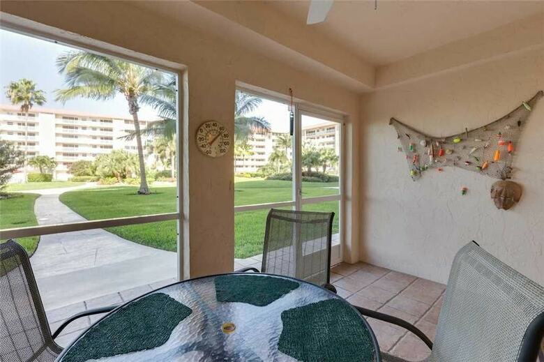 Bonita Beach 154e - One Bedroom Condo