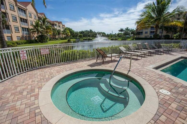 Bella Lago 142 - Two Bedroom Condo