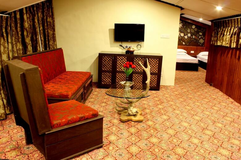 Hotel The Villagio Pahalgam