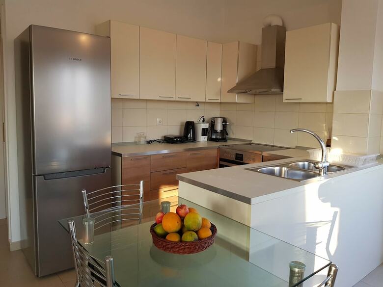 Iriana's Apartments In Center