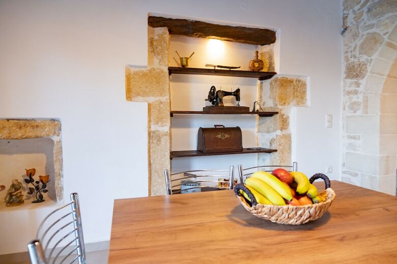 Traditional Villa In Fres