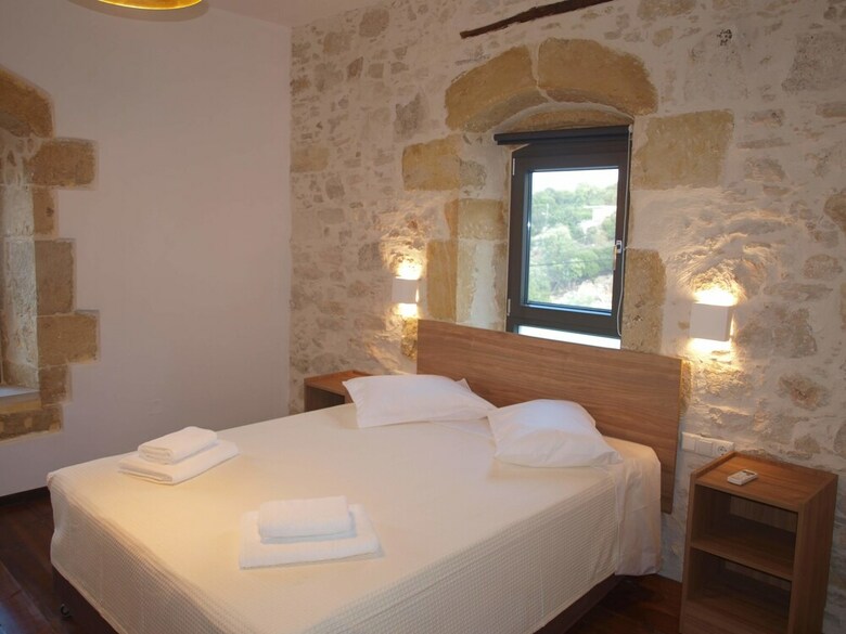 Traditional Villa In Fres