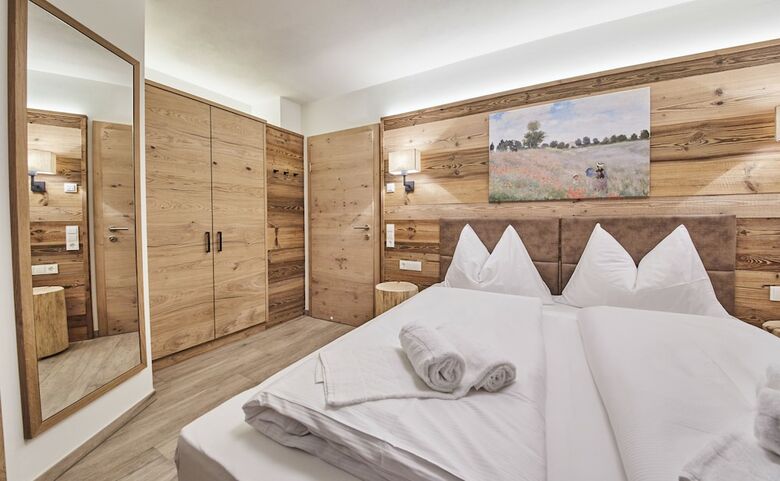 The Peak - Premium Apartments