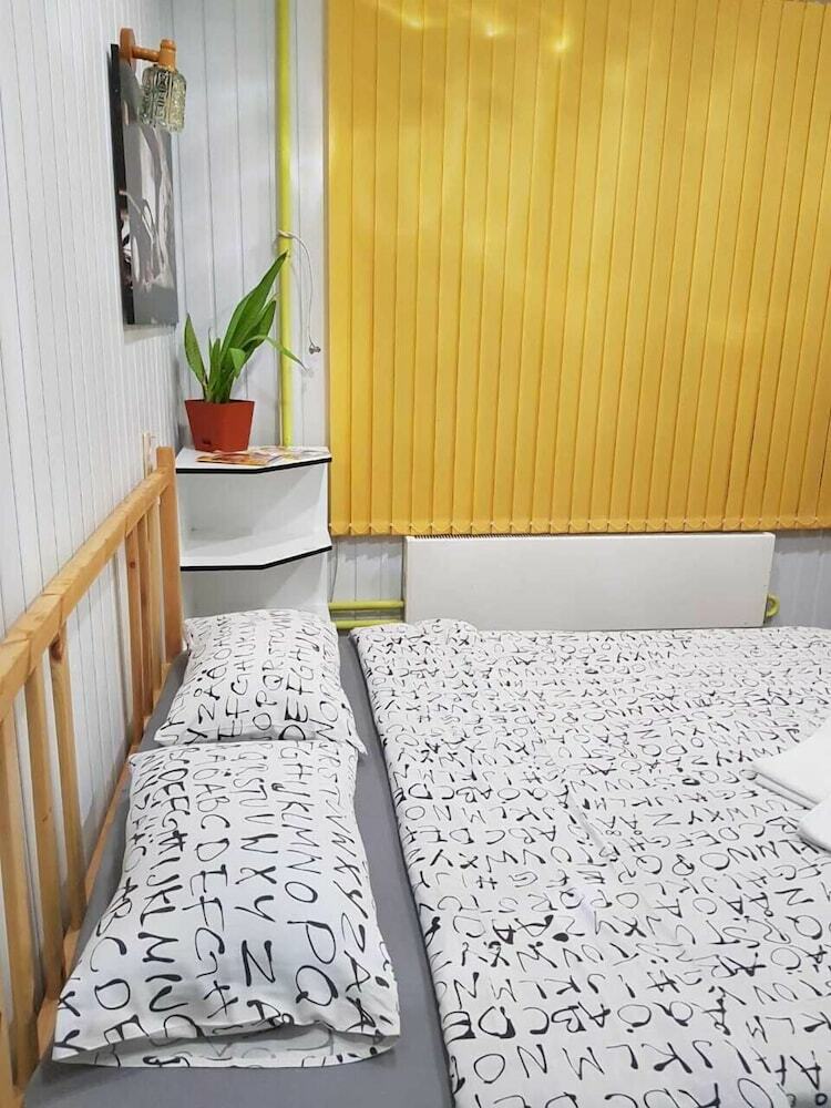 Hostal Akadem-city Hostel