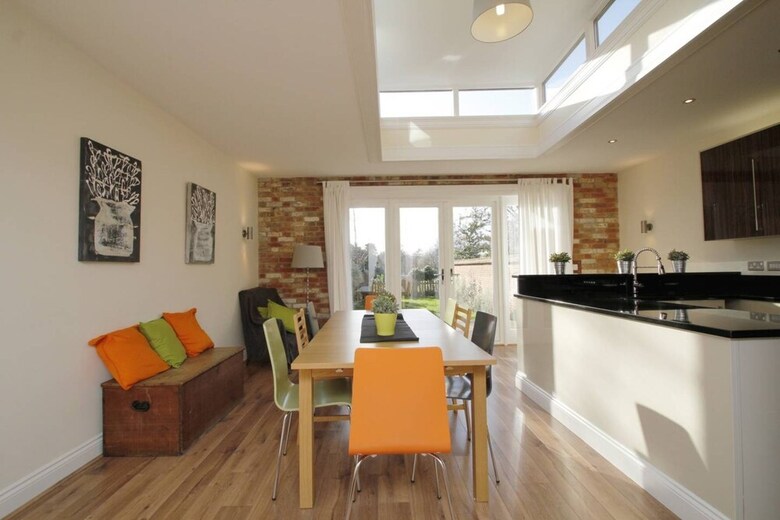 Large Stylish House Central North Oxford