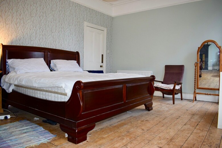 Traditional 4 Bedroom Dublin Home