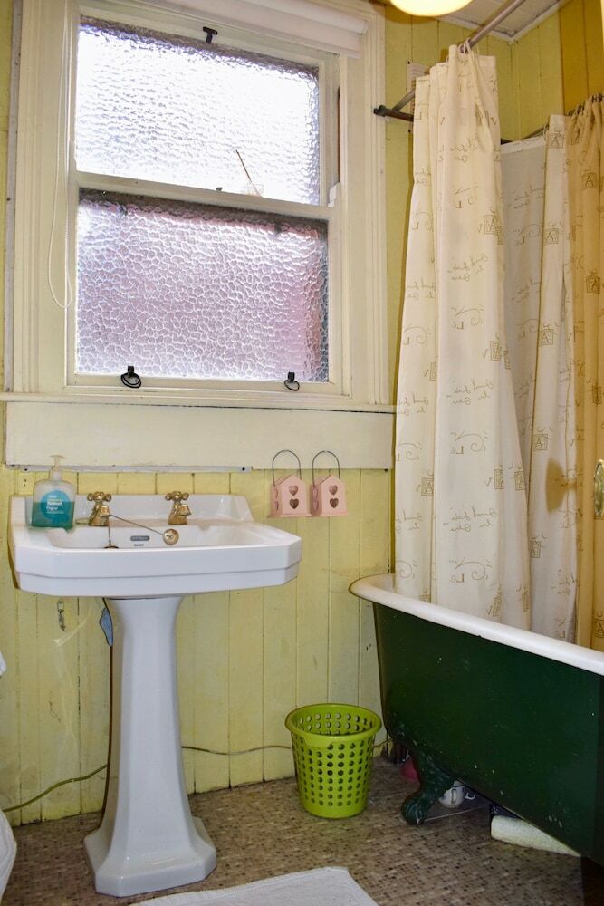 Traditional 4 Bedroom Dublin Home