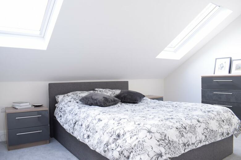 3 Bedroom Garden House In Earlsfield