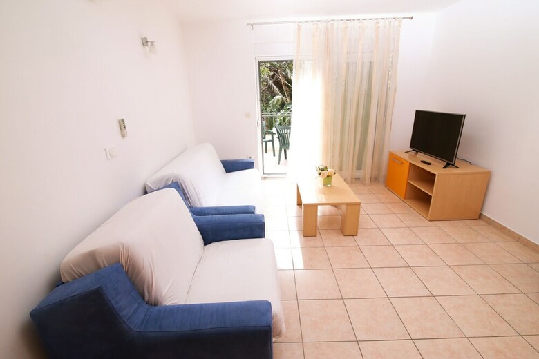 Apartments Mara